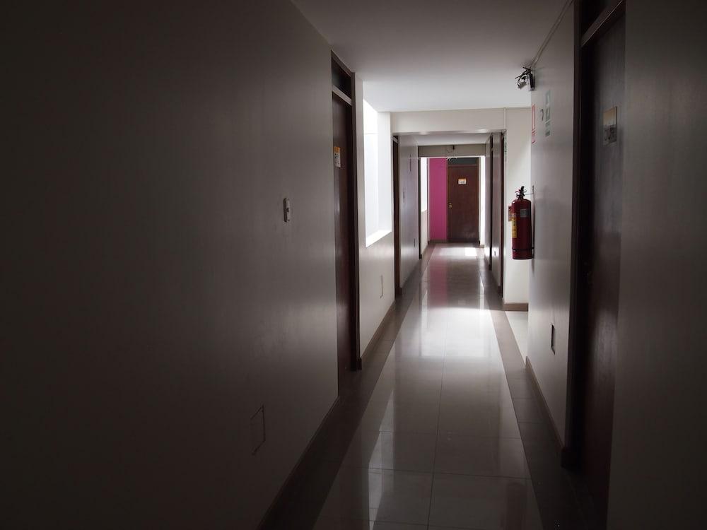 Hotel Valle Del Sol Hand