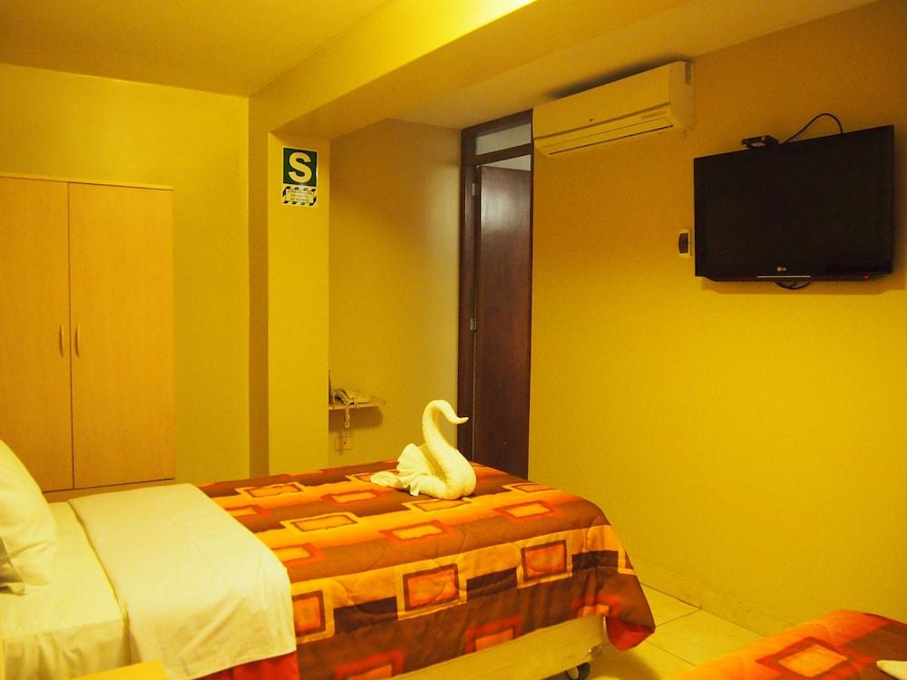 Hotel Valle Del Sol Hand