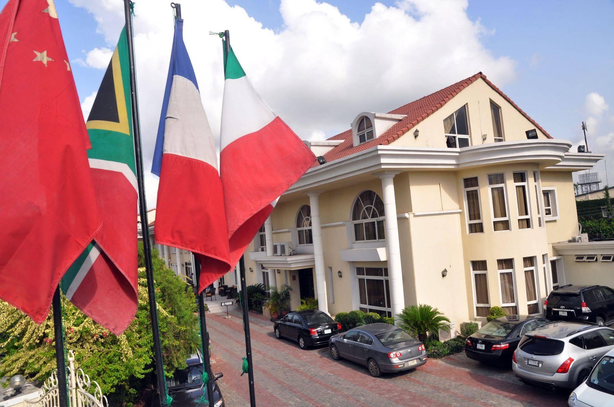 Hotel Elion House