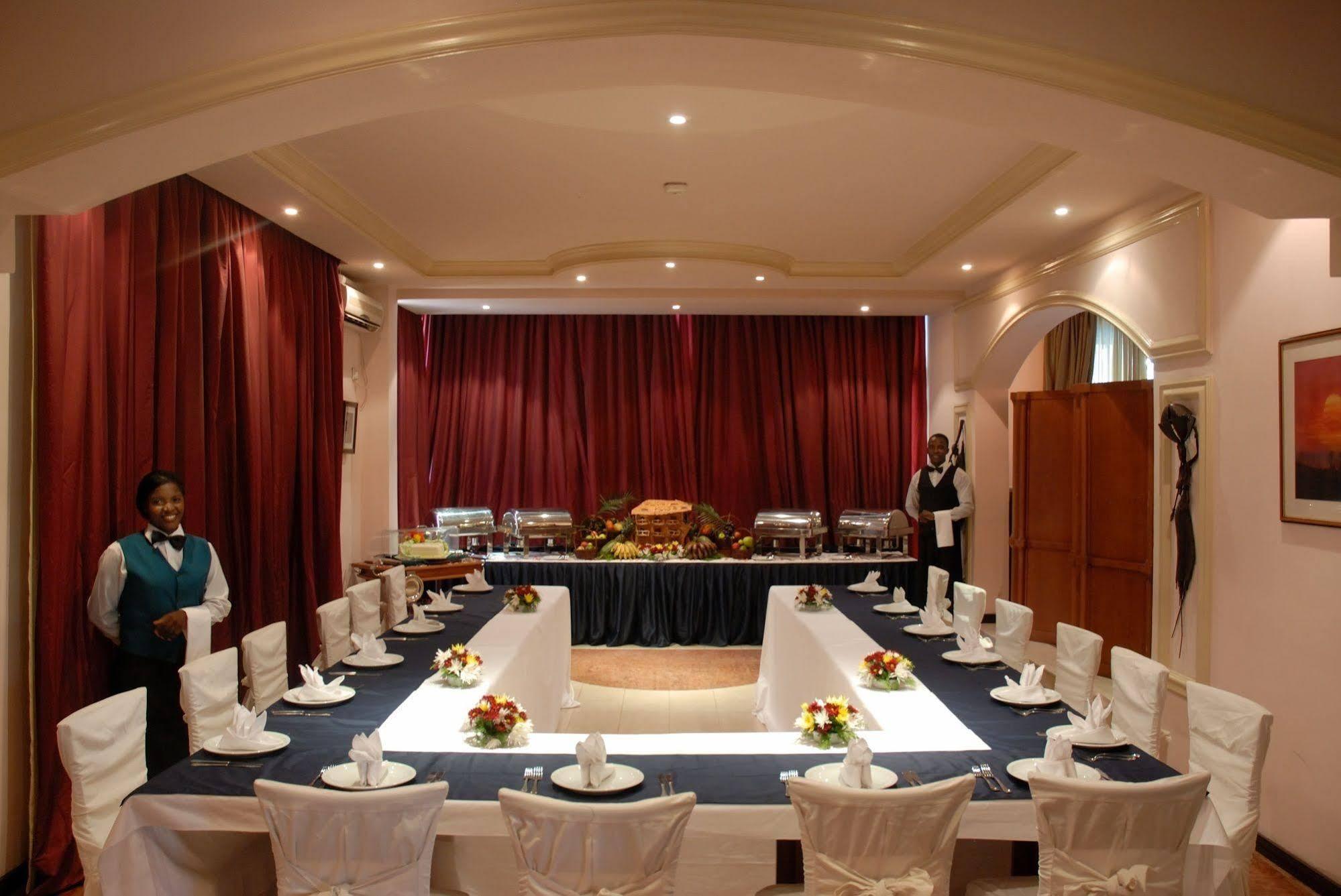 Hotel Elion House