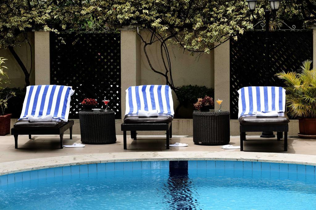 Hotel Elion House