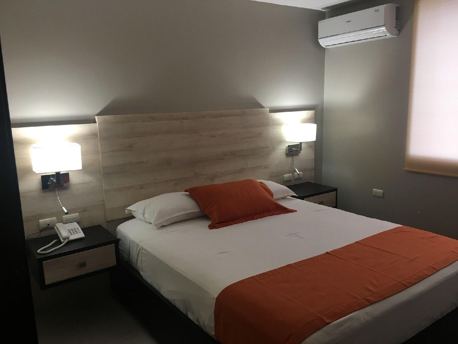 Hotel Los Almendros