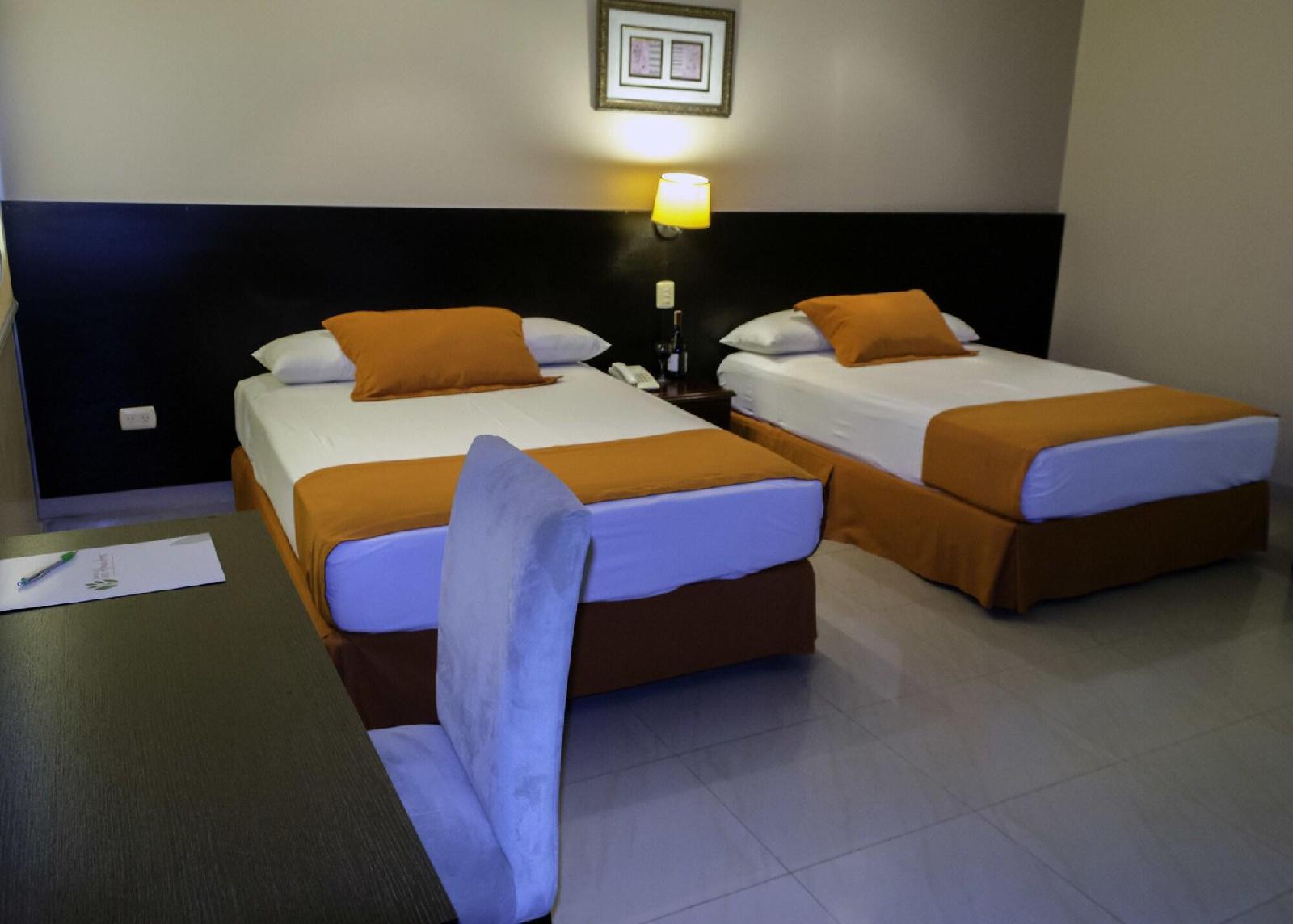 Hotel Los Almendros