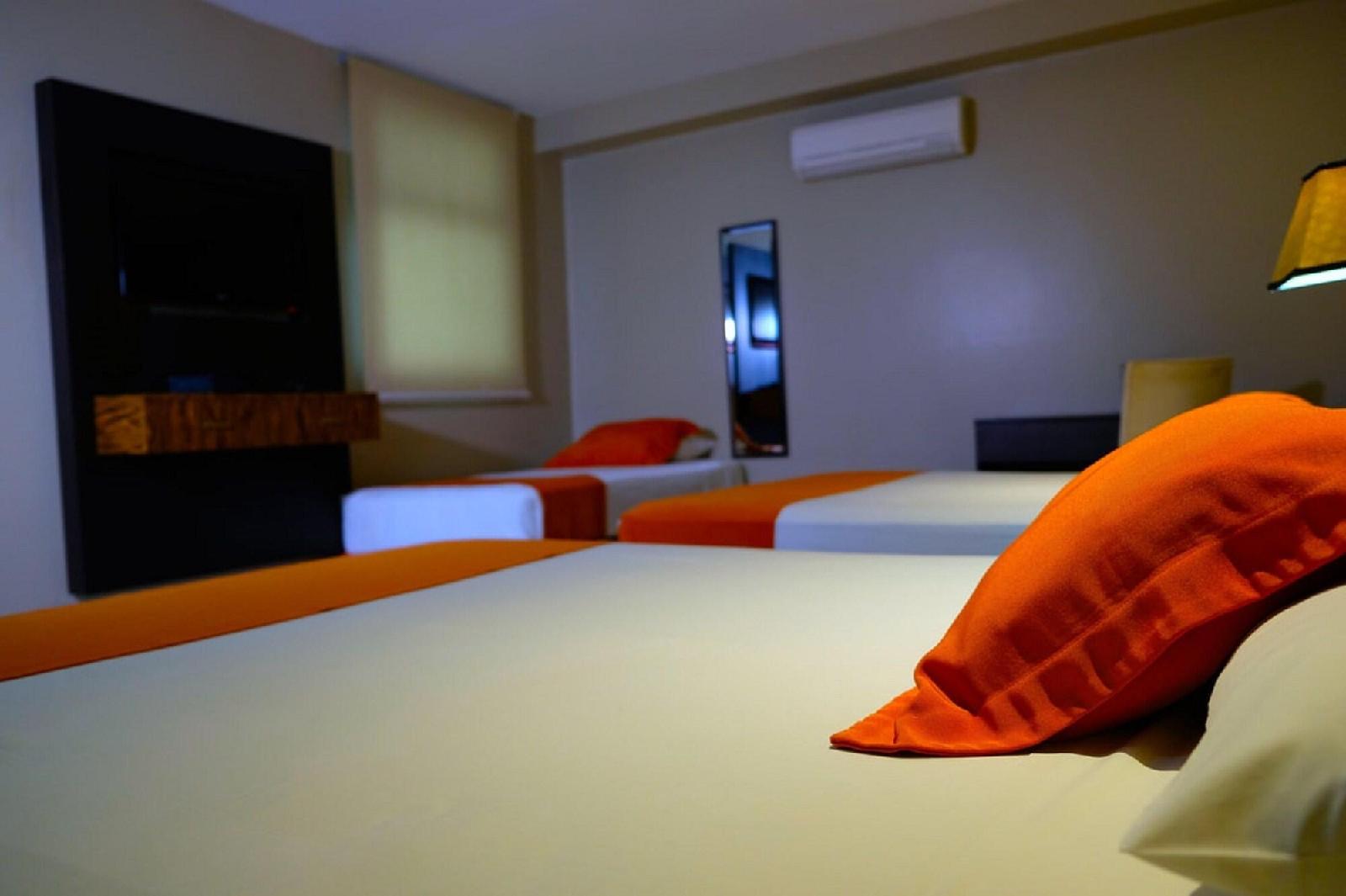 Hotel Los Almendros