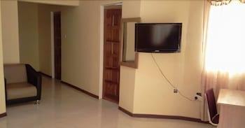 Meridian Drive Hotel
