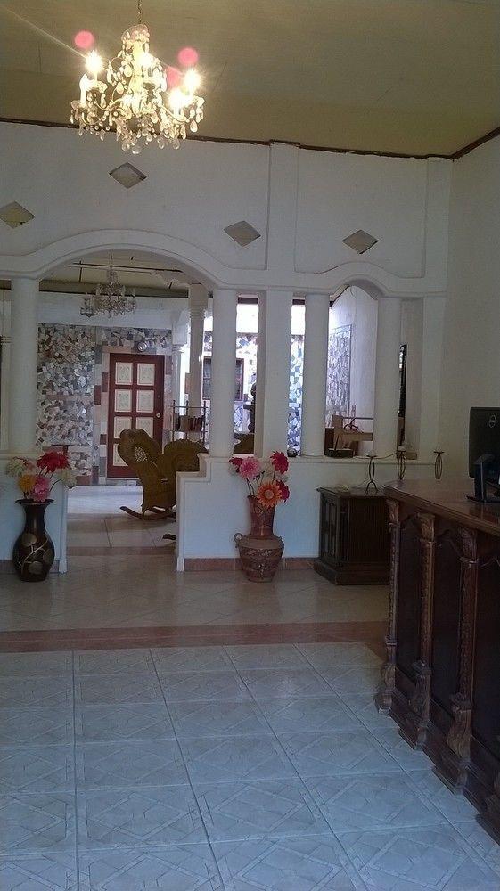 Hotel Maya