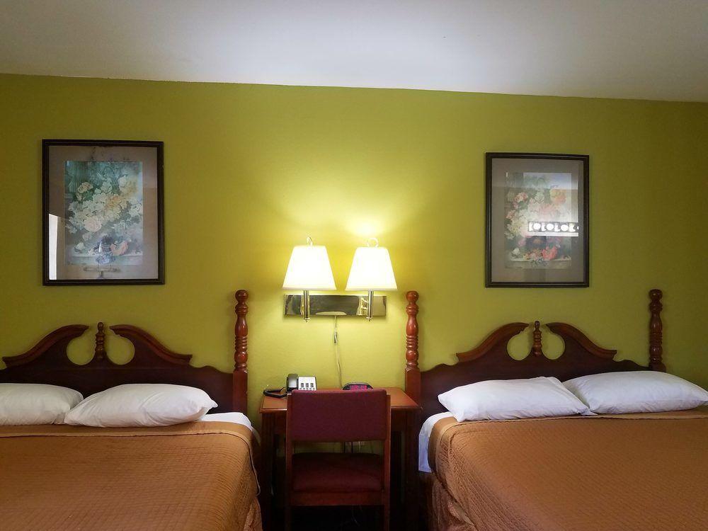 Motel 8