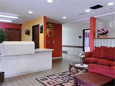 Motel 8