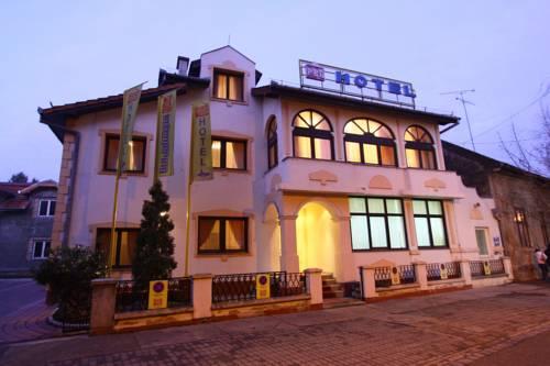 Garni Hotel PBG