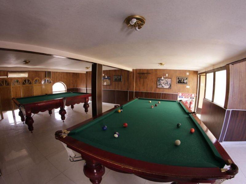 Naderi Hotel