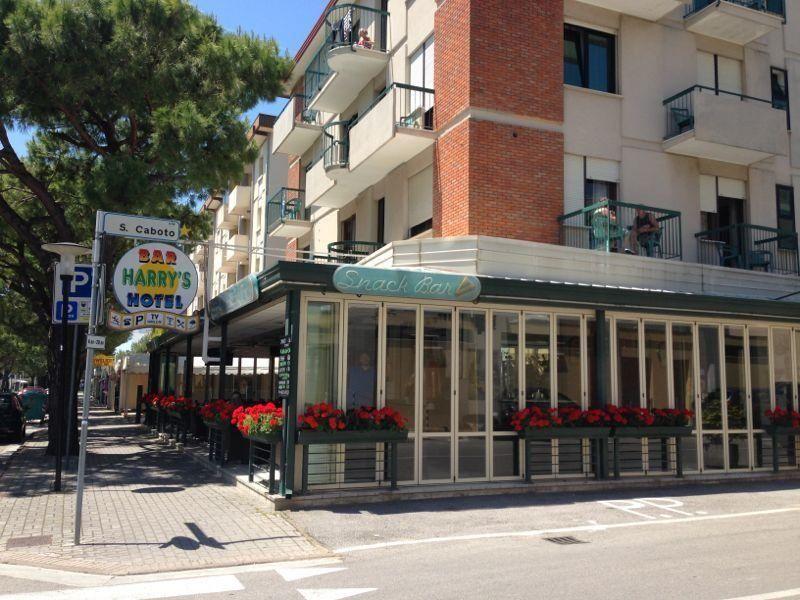 Hotel Harry's