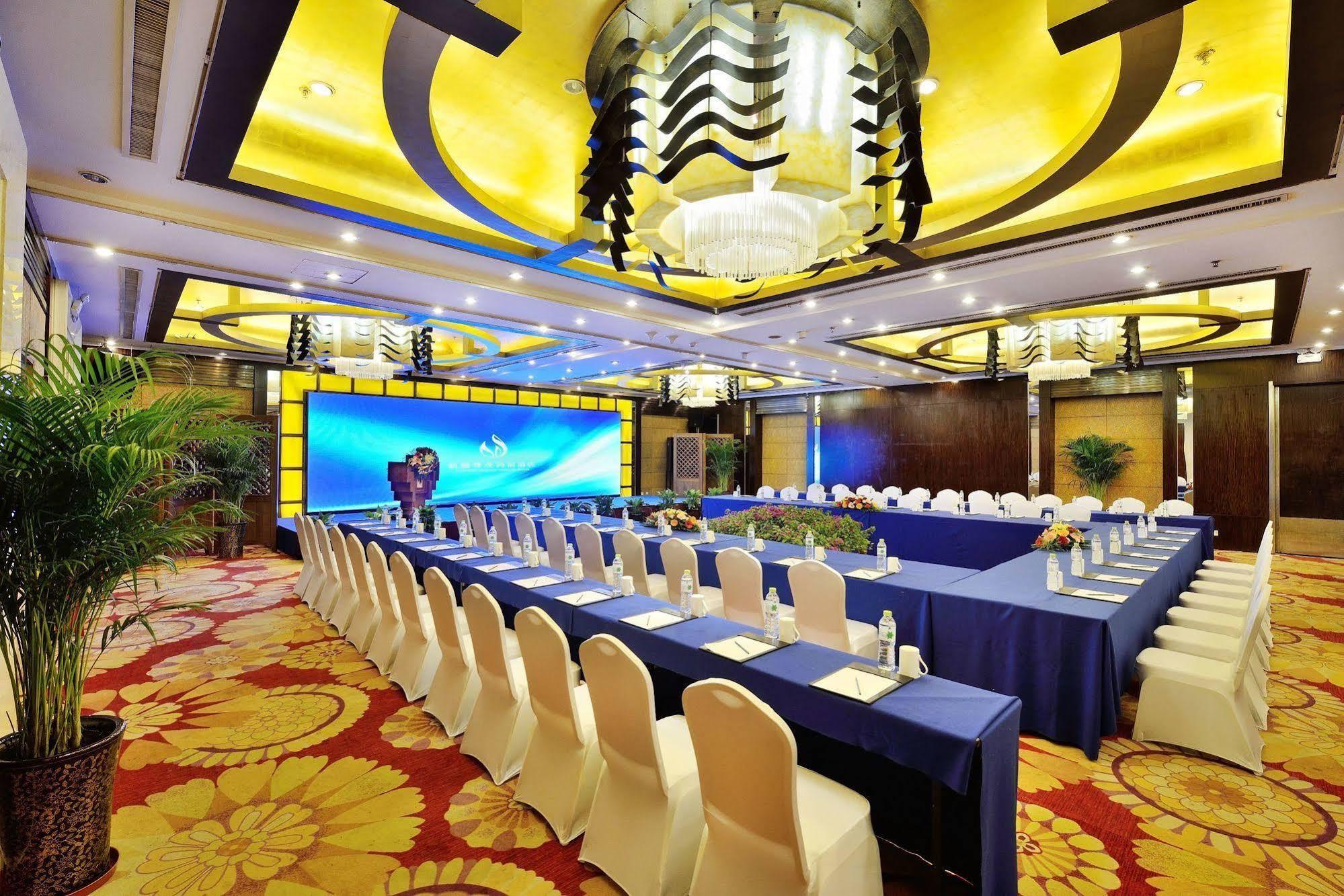 Hongfu Hotel Xinjiang