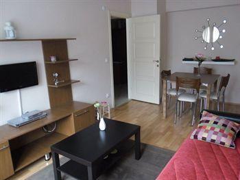 Ezra Suites