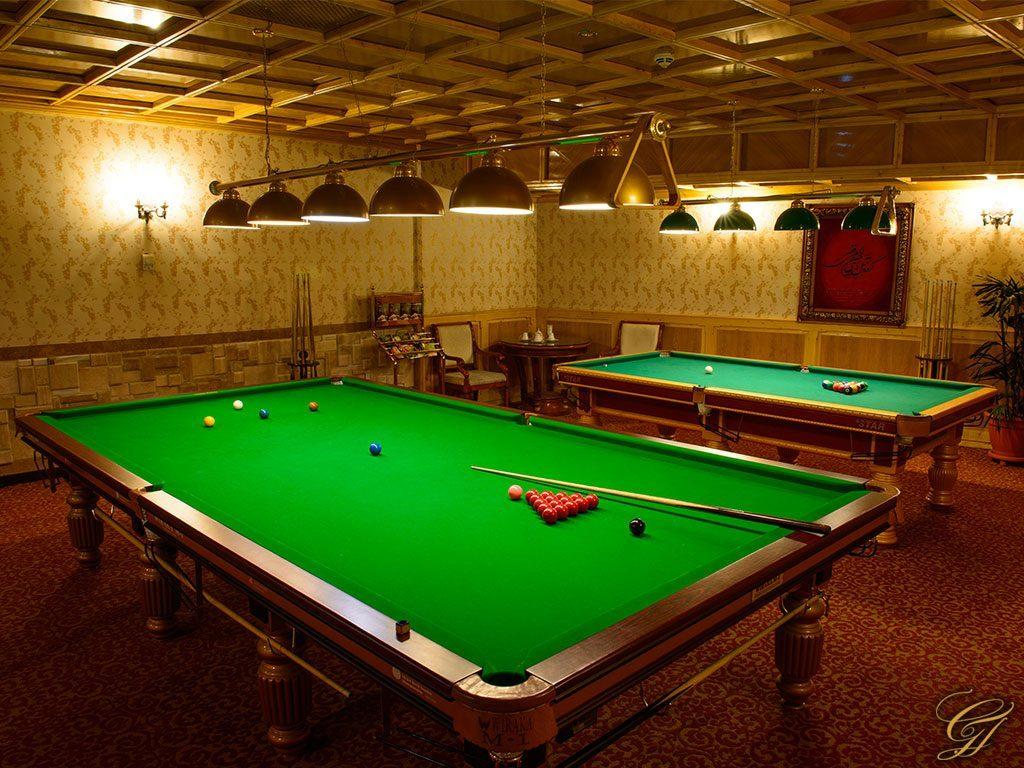 Ghasre Talaee Hotel