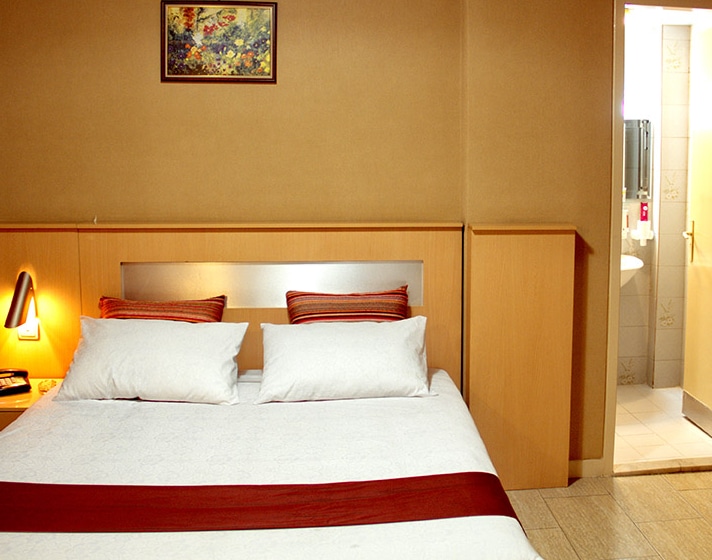 Arg Hotel