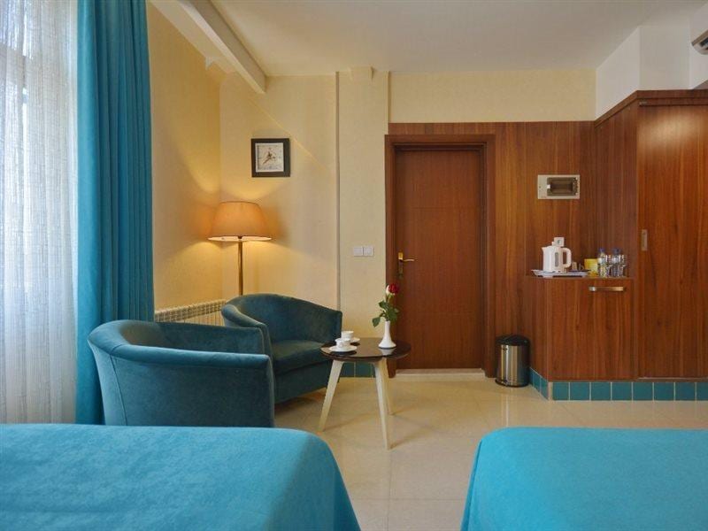Arg Hotel