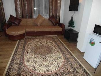 Kuze Hotel