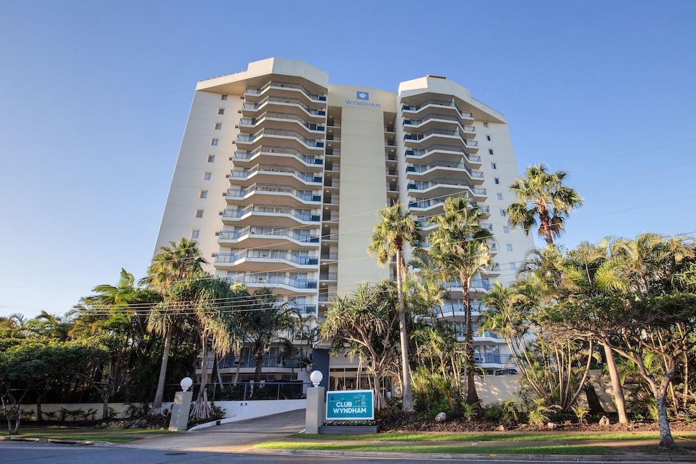 Wyndham Kirra Beach