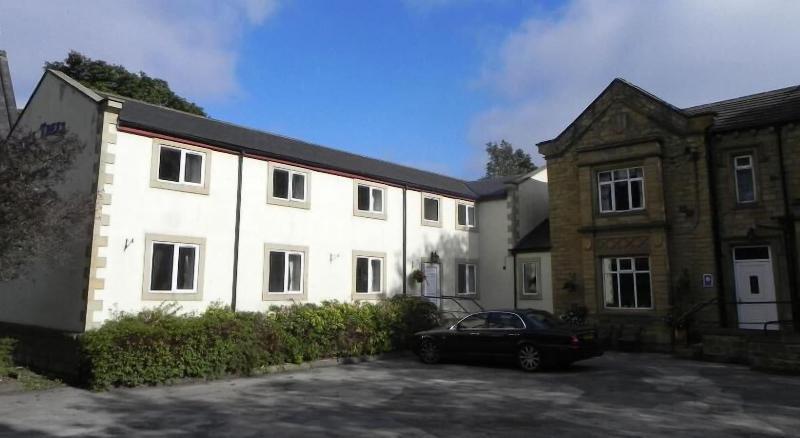 Wakefield Limes Hotel