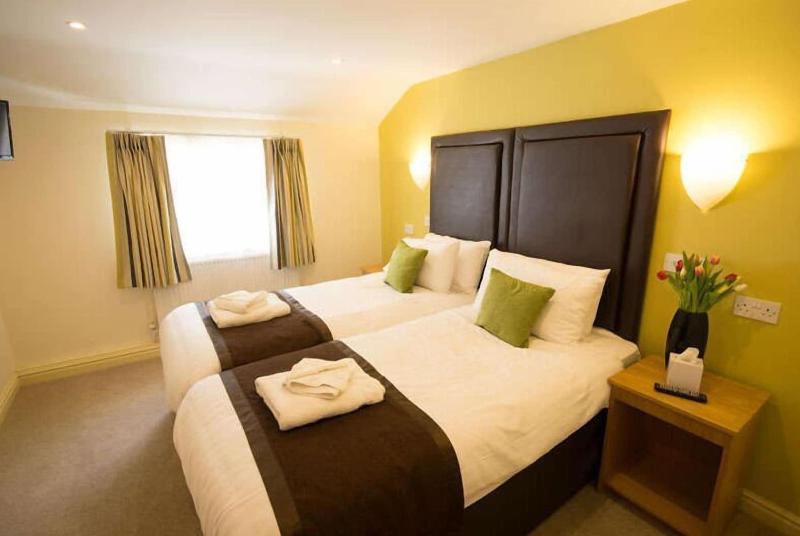 Wakefield Limes Hotel
