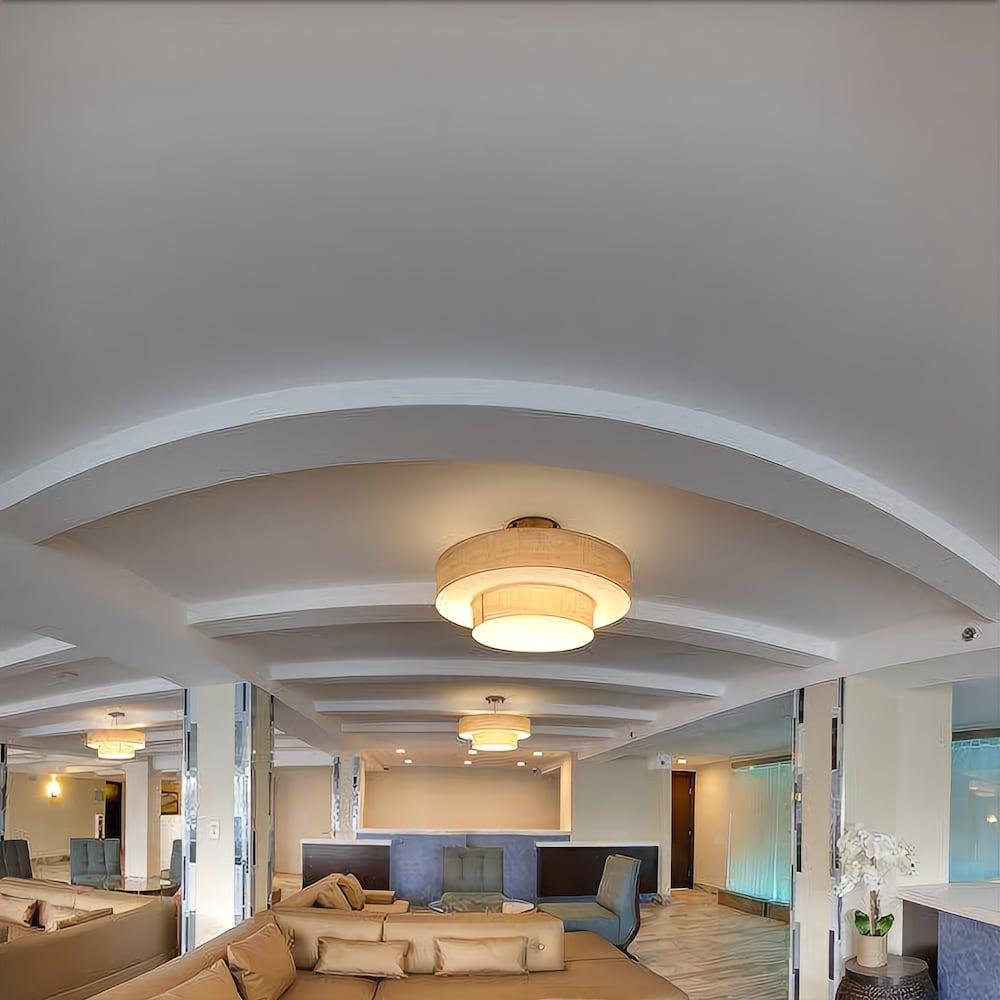 Aqua Blue Hotel
