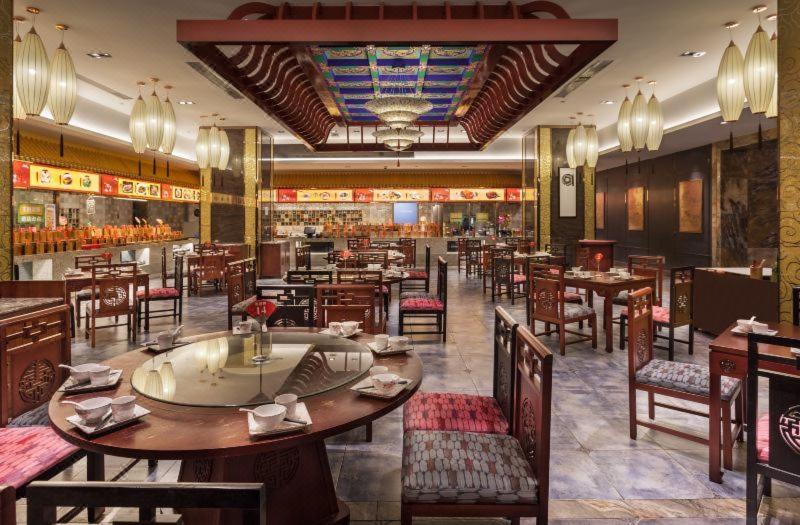 Howard Johnson Huachen All-Suites Apartment Hotel