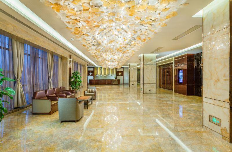 Howard Johnson Huachen All-Suites Apartment Hotel