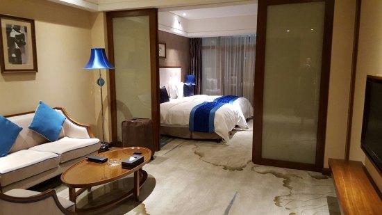 Howard Johnson Huachen All-Suites Apartment Hotel