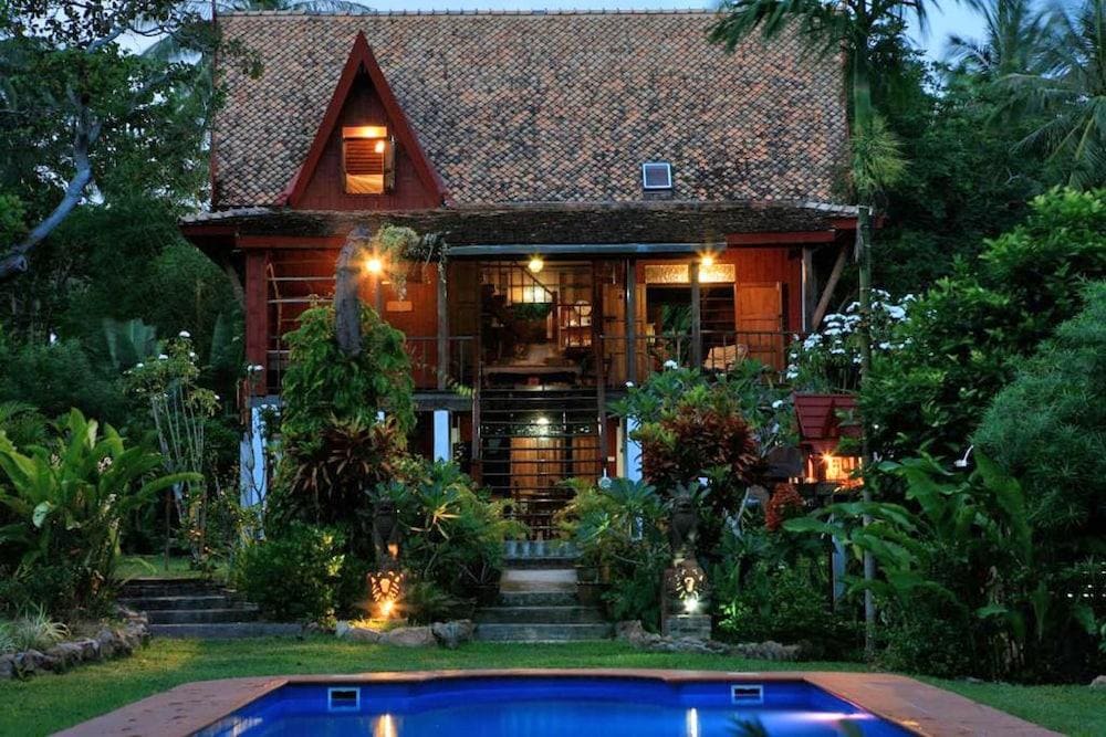 Piman Pu Villa