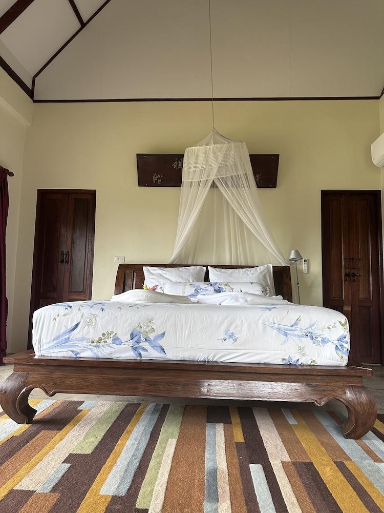 Piman Pu Villa
