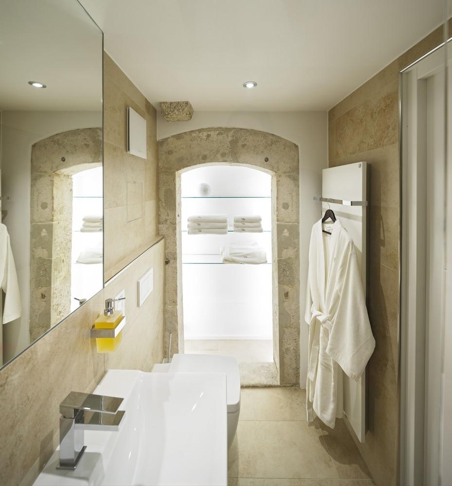 Domresidenz Apartment Suites