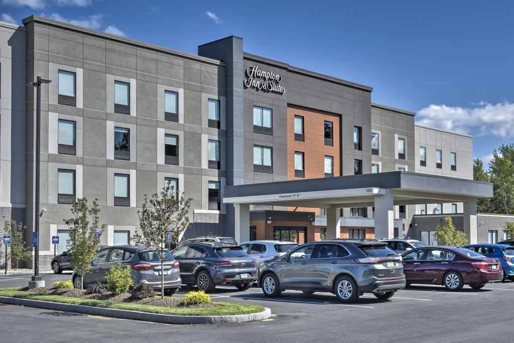 Hampton Inn & Suites Keene, NH