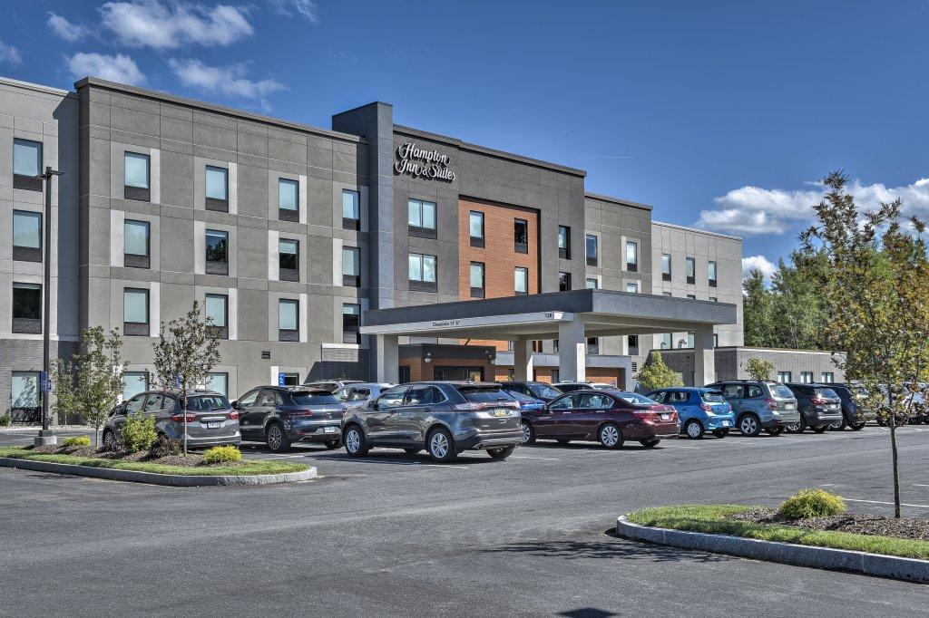 Hampton Inn & Suites Keene, NH