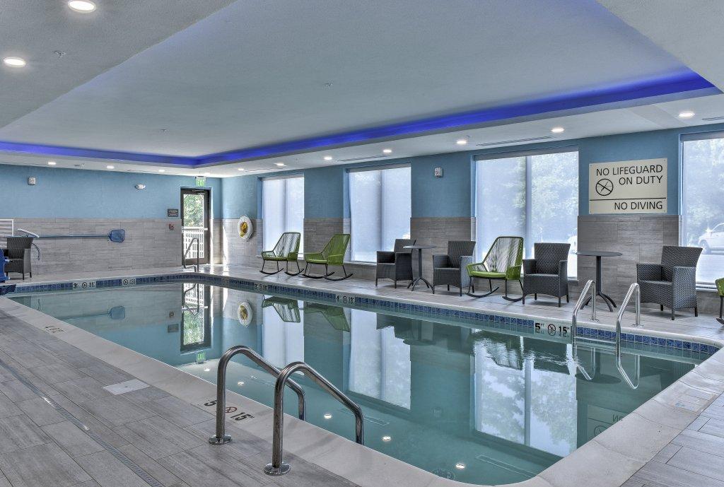 Hampton Inn & Suites Keene, NH