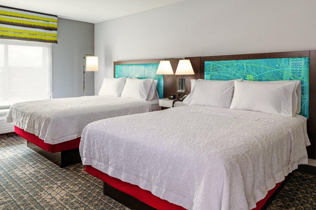 Hampton Inn & Suites Keene, NH