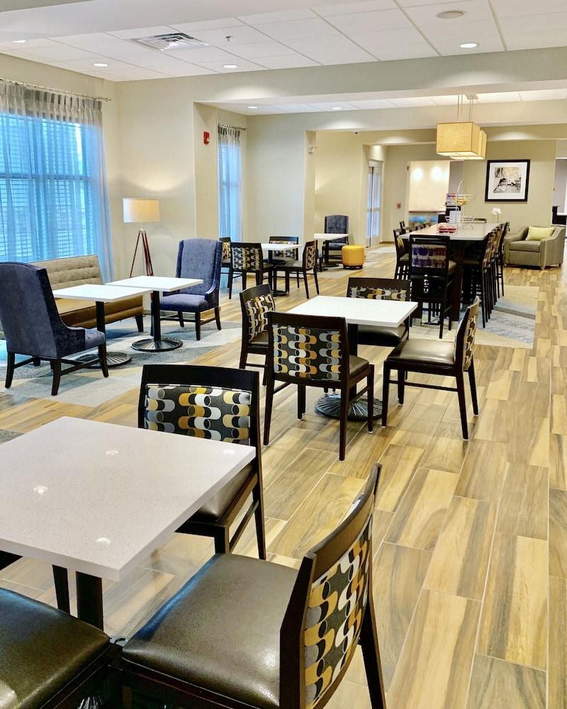 Hampton Inn Cranbury, NJ