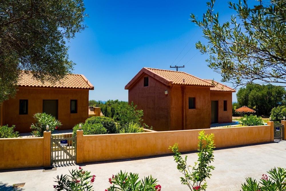Sotiris Villas