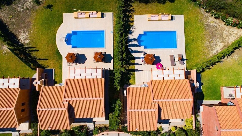 Sotiris Villas