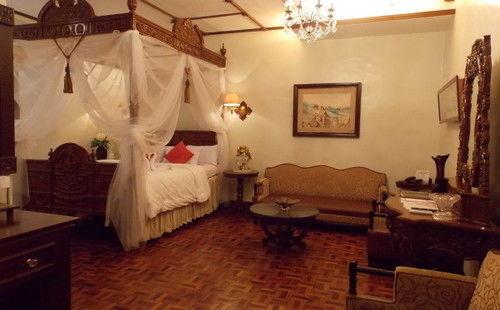 Cordillera Inn
