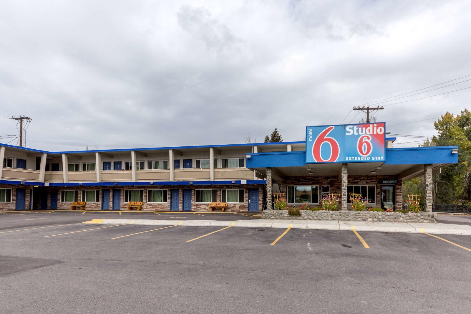 Motel 6 Missoula - University