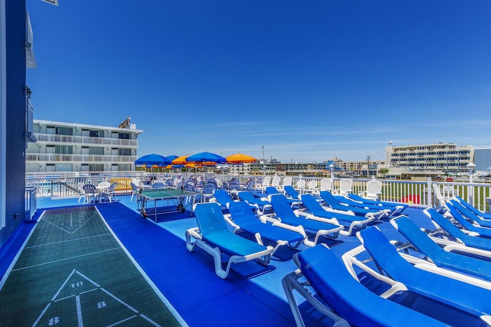 The Crusader Oceanfront Family Resort