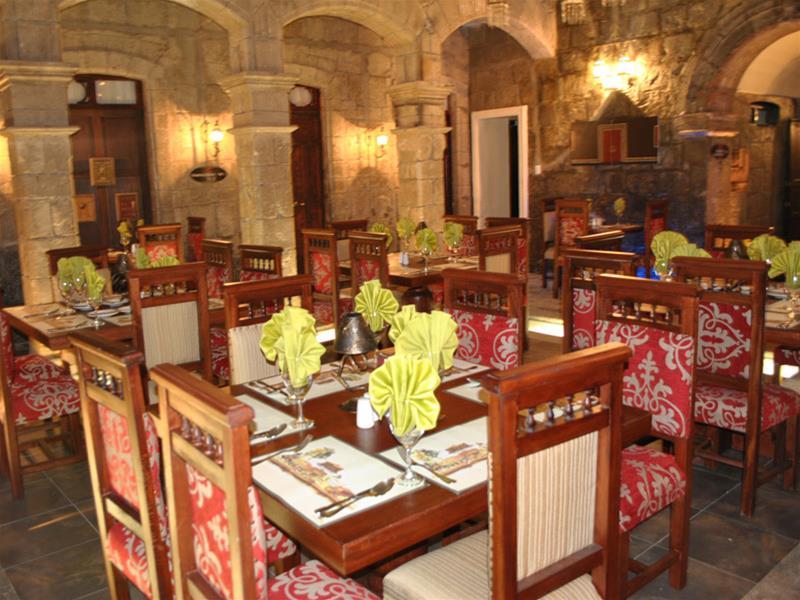 Roka Plaza Hotel Boutique