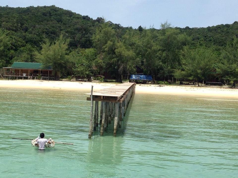 Sandy Beach Bungalows