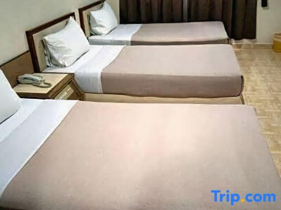 T S Hotel Taman Rinting