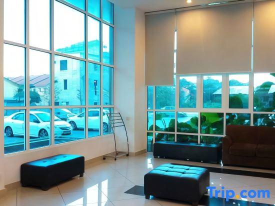 De' Viana Hotel and Apartment