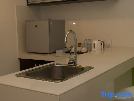 De' Viana Hotel and Apartment