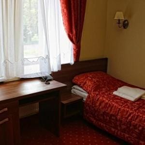 Hotel 903