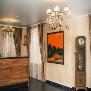 Hotel 903