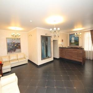 Hotel 903