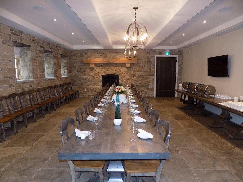 The Barracks Inn